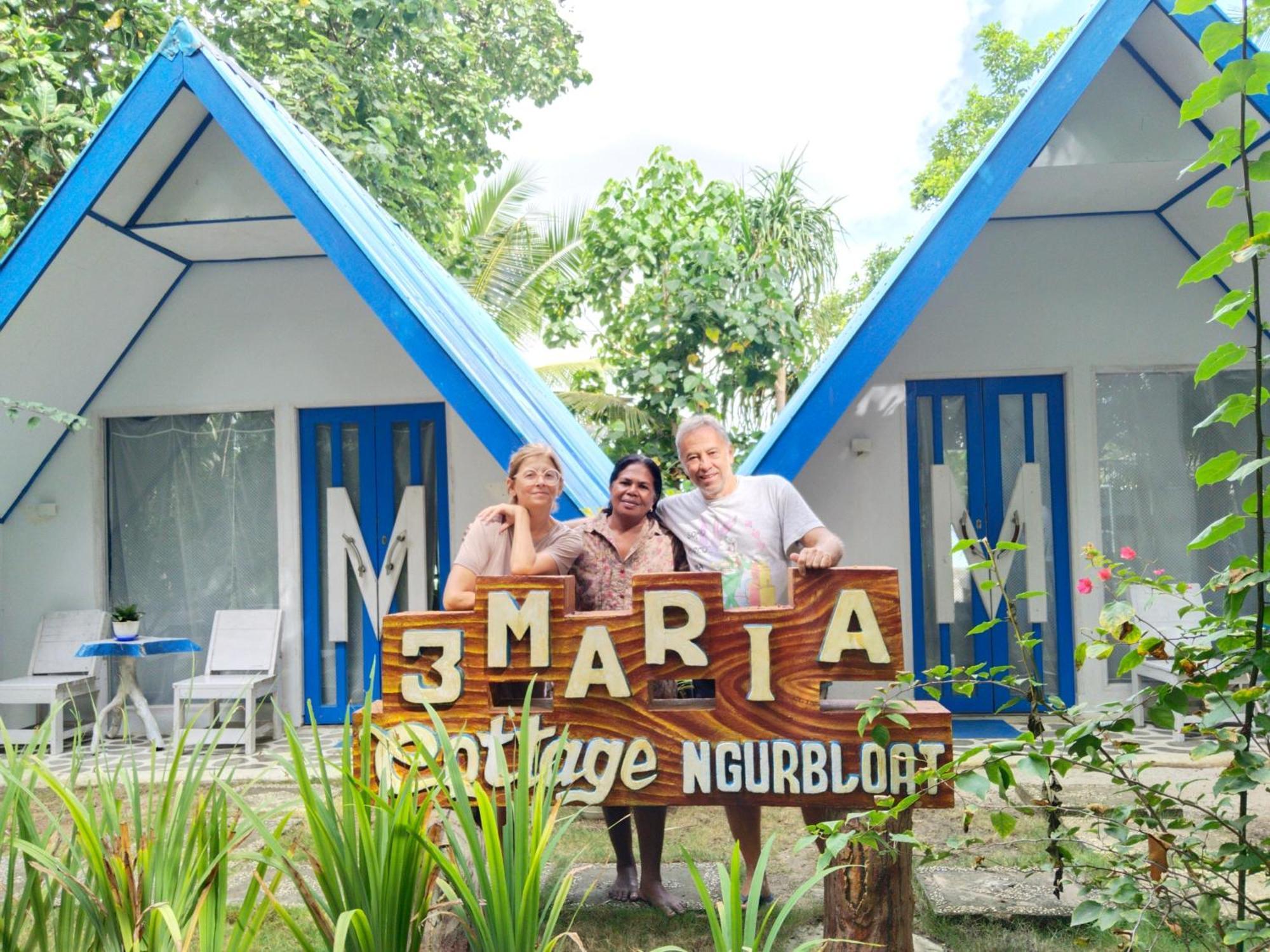 Tria Maria Cottage Ngurbloat Rom bilde
